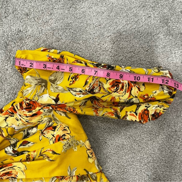 Soho New York & Co Women’s Sz L Yellow Floral Puff Sleeve Off the Shoulder Top - Picture 5 of 9